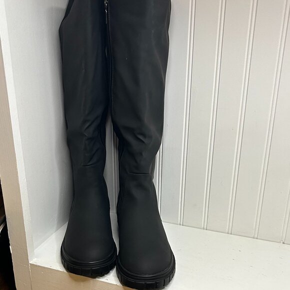 Blondo Women's Paola Knee High Boot in Black Size 10 - Picture 6 of 7